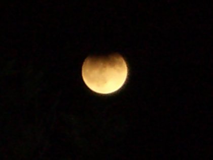 Vista del eclipse parcial de Luna desde Abla